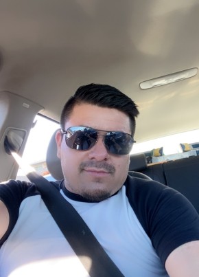 Hector, 34, United States of America, Evans (State of Colorado)