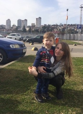 Дарья, 30, Россия, Орёл-Изумруд