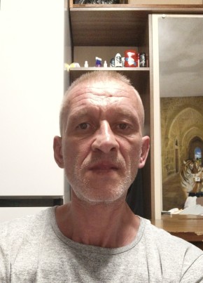 Дмитрий. из Кавалерово 18 лет