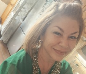 Tanya, 37, Saint Petersburg