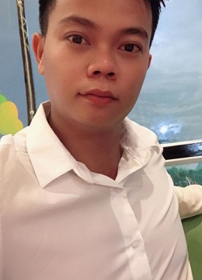 Long, 29, Công Hòa Xã Hội Chủ Nghĩa Việt Nam, Hà Nội