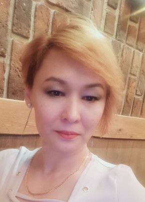 Алия, 46, Қазақстан, Астана