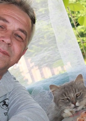 Леонид, 61, Россия, Пикалёво