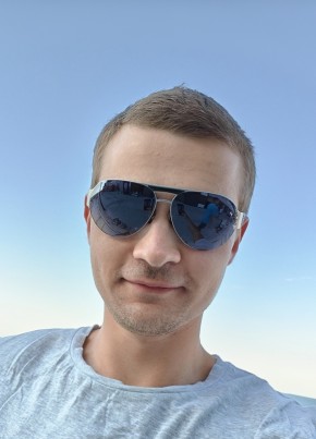 Данил