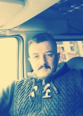 Murat Can, 46, Türkiye Cumhuriyeti, Sultangazi