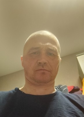 Антон из Нового Уренгоя 50 лет