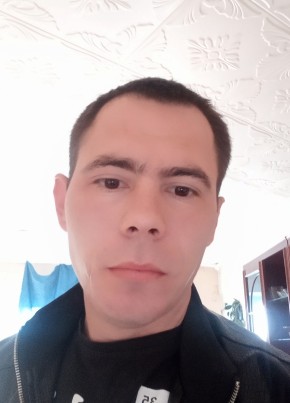 Денис, 36, Россия, Зеленогорск (Красноярский край)