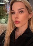 Yuliya, 29, Saint Petersburg
