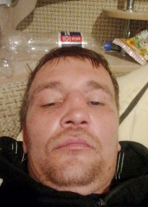 Александр, 36, Россия, Чайковский