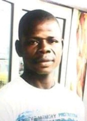 Emmanuel, 46, Republic of Cameroon, Douala