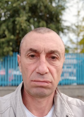 Stepan Paskov, 19, Република България, София