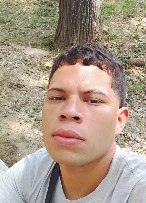 Luis, 23, República Bolivariana de Venezuela, Caracas