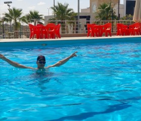mohamed ebrahim, 22, Riyadh