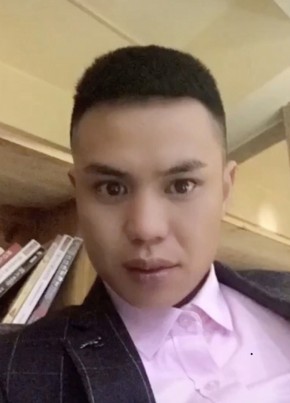 李文龙, 32, 中华人民共和国, 六盘水市