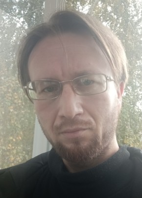 Вячеслав из Новосибирска 32 года