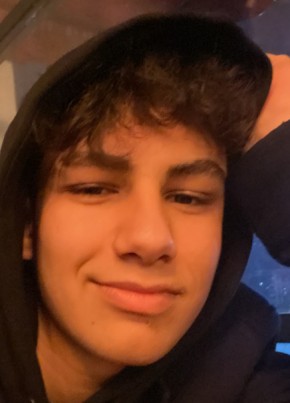 Yusuf, 18, Turkey, Istanbul