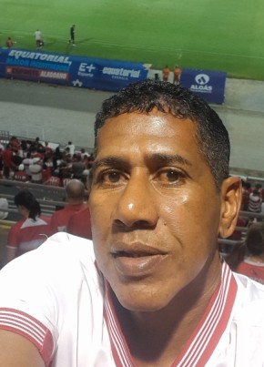 Adriano dos Sant из Maceió 50 лет