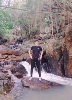 Hihi из Thành phố Hồ Chí Minh 18 лет