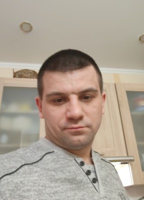 Денис, 36, Россия, Старый Оскол