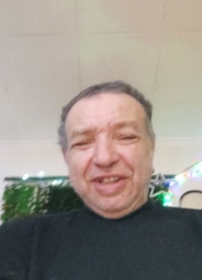 Mario, 60, Repubblica Italiana, Genova