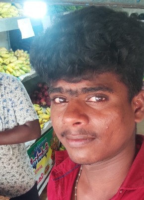 Kutty, 18, India, Chennai