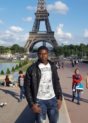 Madjou, 31, République Française, Sevran