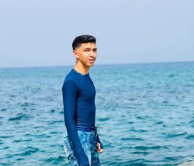 D, 24, Mateur