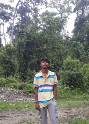 Abhijit, 18, India, Guwahati