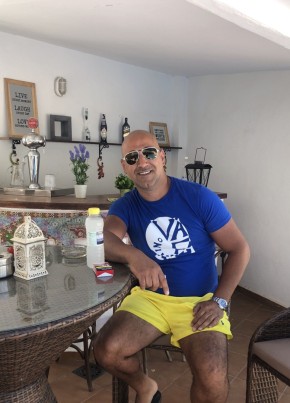 Tottorino, 38, Estado Español, Fuengirola