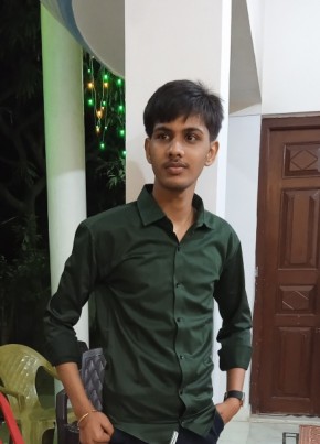 Amit Vikram yada, 18, India, Lucknow