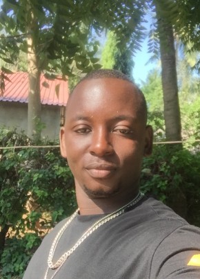 Juma  Salim, 31, Kenya, Malindi