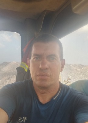 Андрей из Калтана 42 года
