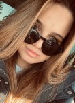 Ксения, 22 года, Казань