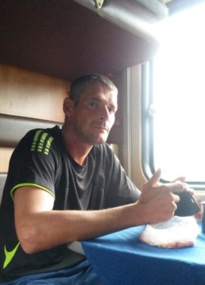 Александр из Омска 43 года