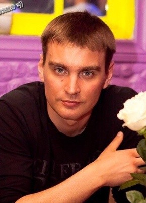 Михаил Ковалев, 40, Россия, Гатчина