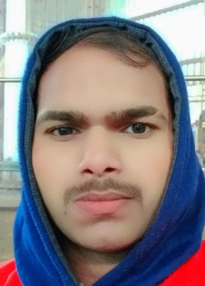 SURAJ SINGH, 18, India, Farrukhābād