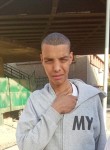 علي, 18, Cairo