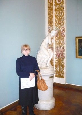 марина, 60, Россия, Санкт-Петербург
