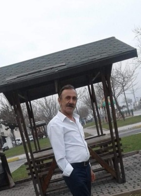 Hasan, 56, Türkiye Cumhuriyeti, İstanbul