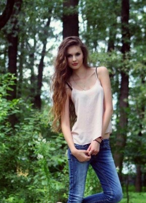 Елена из Красное-на-Волге 25 лет