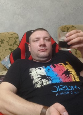 Aleksey, 35, Russia, Saint Petersburg