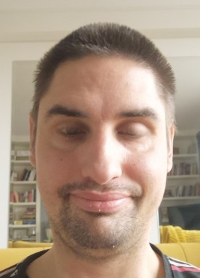 Igor из Poznań 37 лет