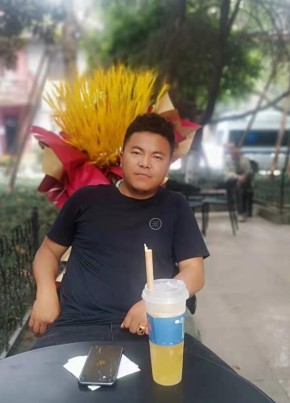 多吉, 35, 中华人民共和国, 昆明市