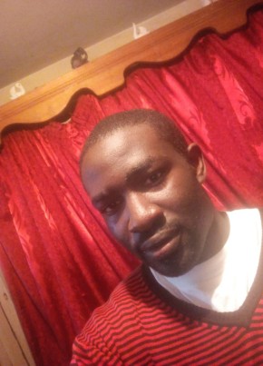 Samson Liyayi, 34, Kenya, Nairobi