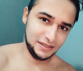 Ricky, 31, Alajuela