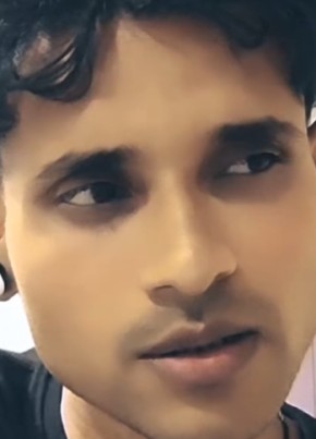 Saharab Mondal из دبي 28 лет