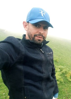Raouf, 36, People’s Democratic Republic of Algeria, Khemis el Khechna