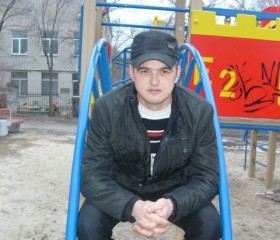 Юрий, 37 лет, Россошь