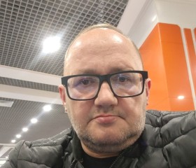 Denis, 50, Washington D.C.