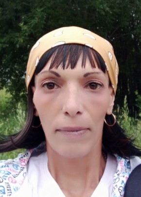 Светлана из Александровска 42 года